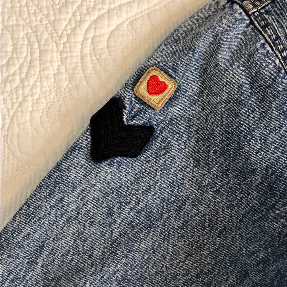 Honey Punch Blue Denim Jacket w/ Various Patches Size S - Picture 9 of 12